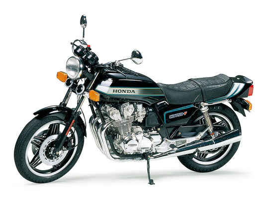 Honda CB750F 1/6