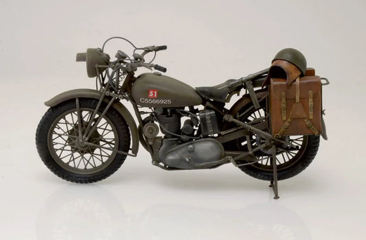Triumph 3HW 1:9 Italieri
