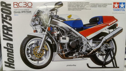 Tamiya Honda VFR750R RC30