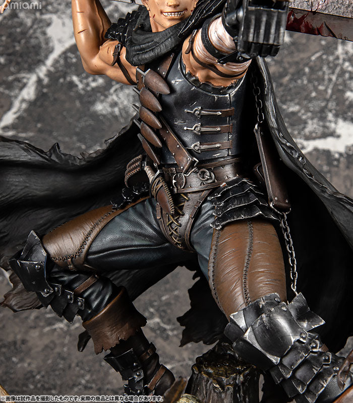 Medicos Entertainment Berserk Series Guts Black Swordsman