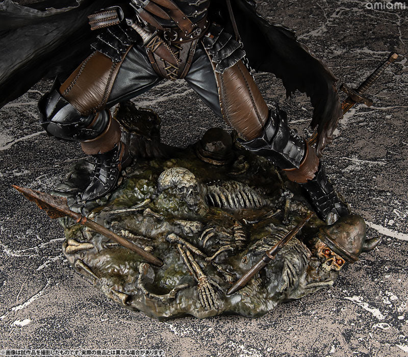 Medicos Entertainment Berserk Series Guts Black Swordsman