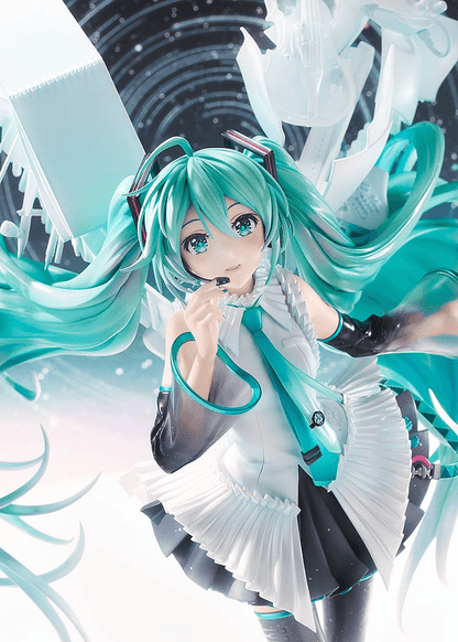 Good Smile Company Hatsune Miku (Happy 16th Birthday Ver.) 1/7 Scale Figure