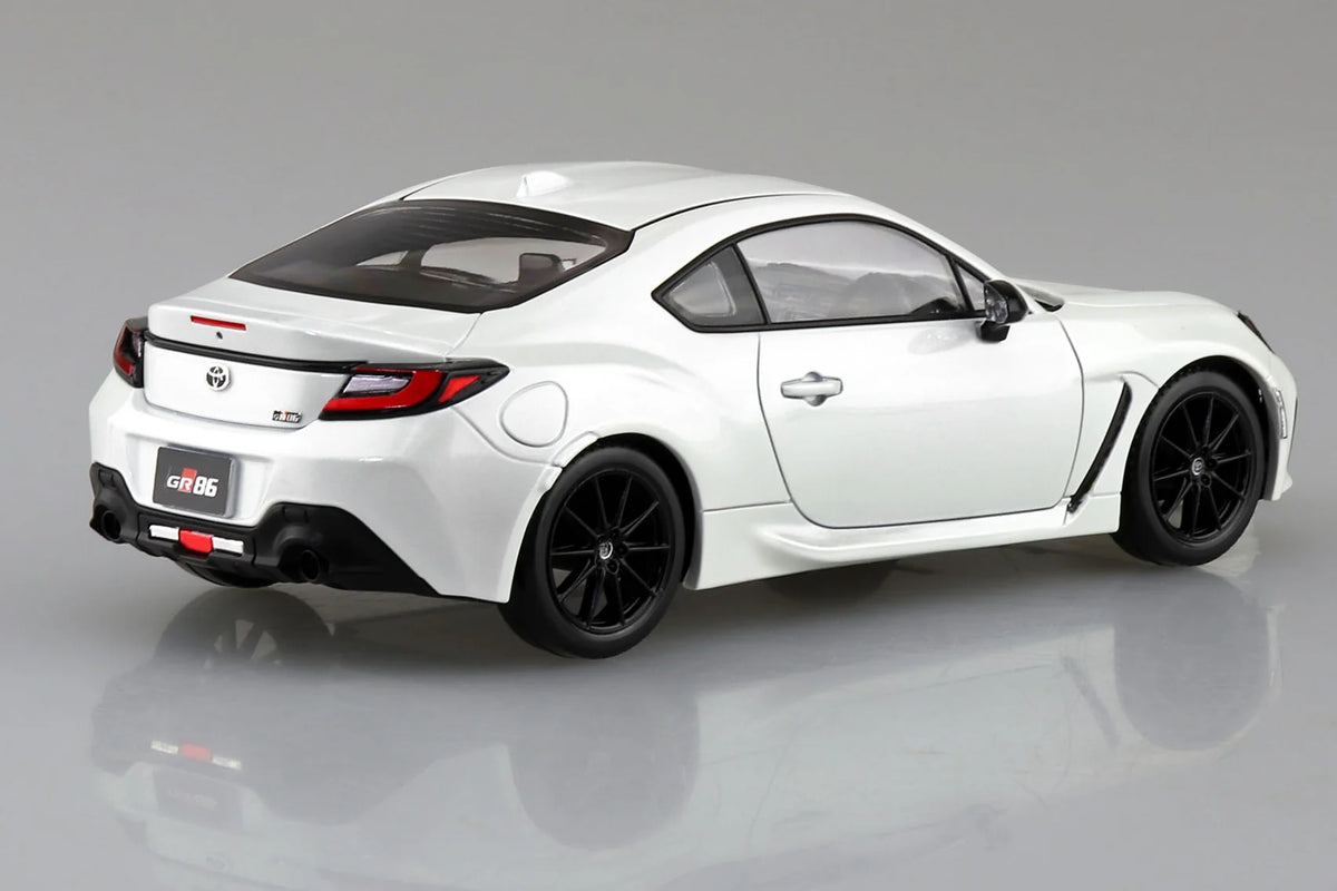 Toyota GR86 (Crystal White)