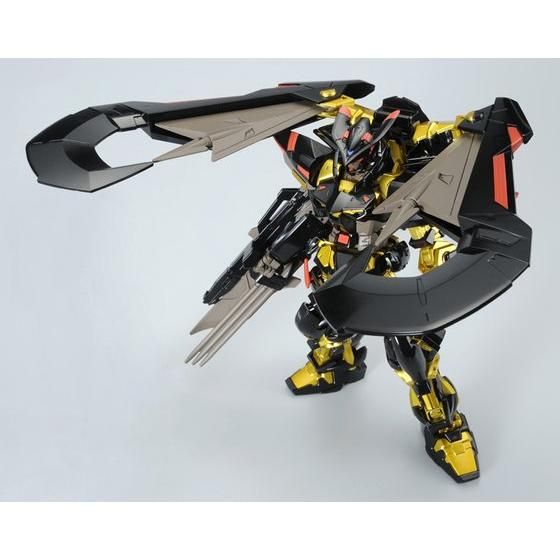 P-Bandai HG 1/144 MBF-P01-Re2 Gundam Astray Gold Frame Amatsu
