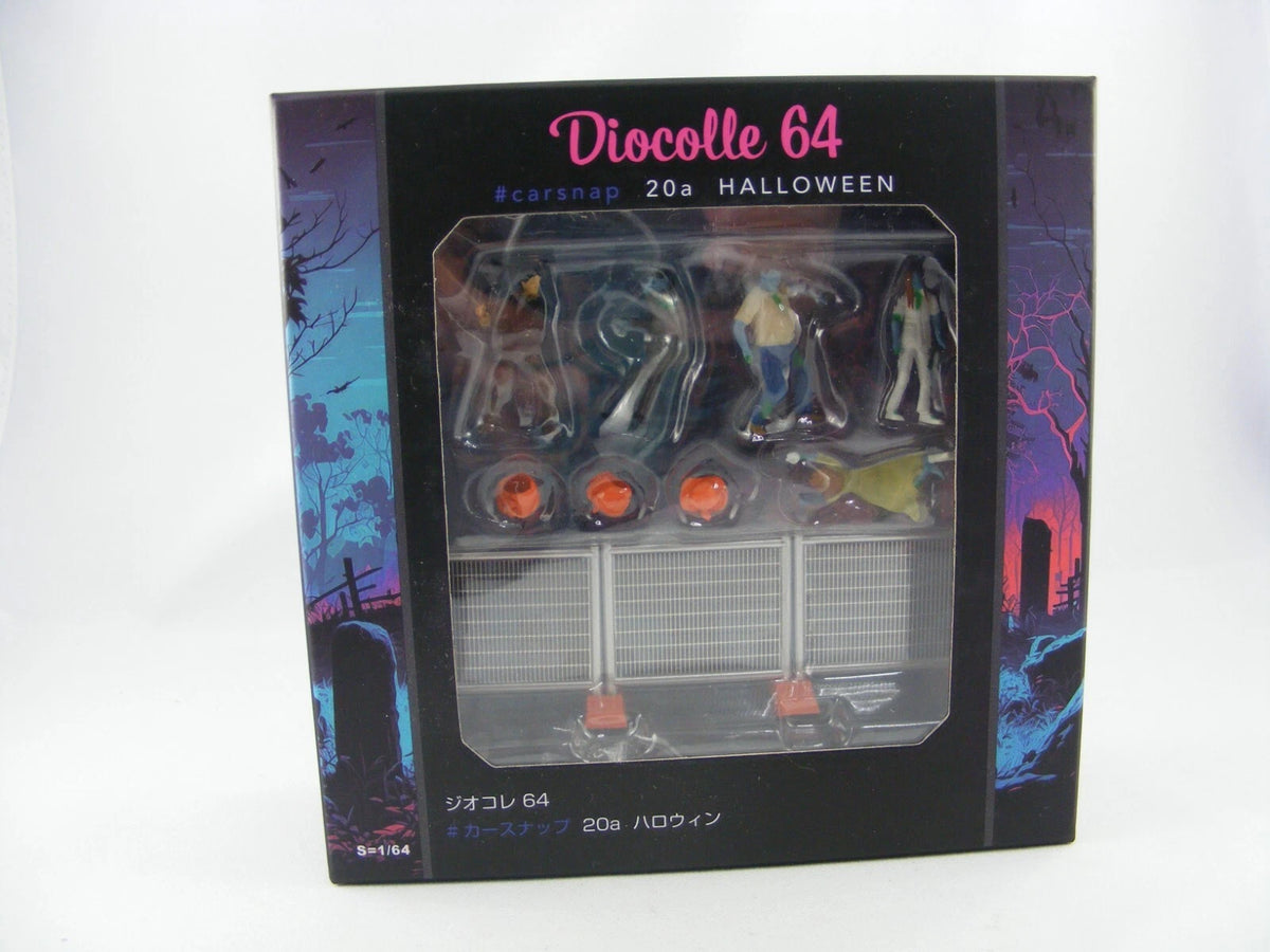 Tomica Halloween Display